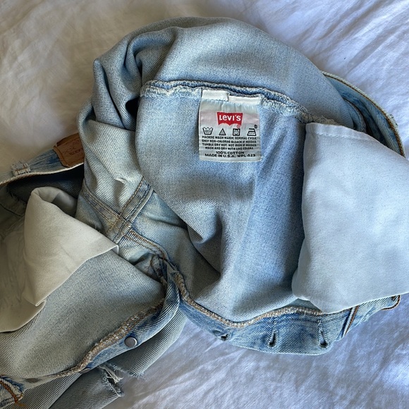 LEVI 501’S LIGHT WASH (aka ur lucky day) distressed straight leg W29 L30 - Picture 12 of 13